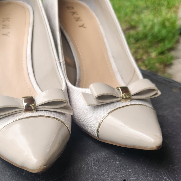 DKNY Nude Shoes - Size 7 - Picture 4 of 10